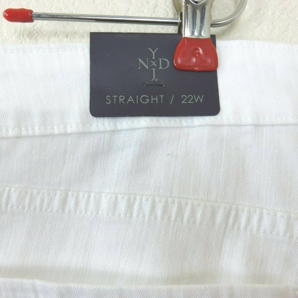 NYDJ Not Your Daughters Jeans White 22W Marilyn Straight Leg Denim Jeans NWT - Picture 4 of 9